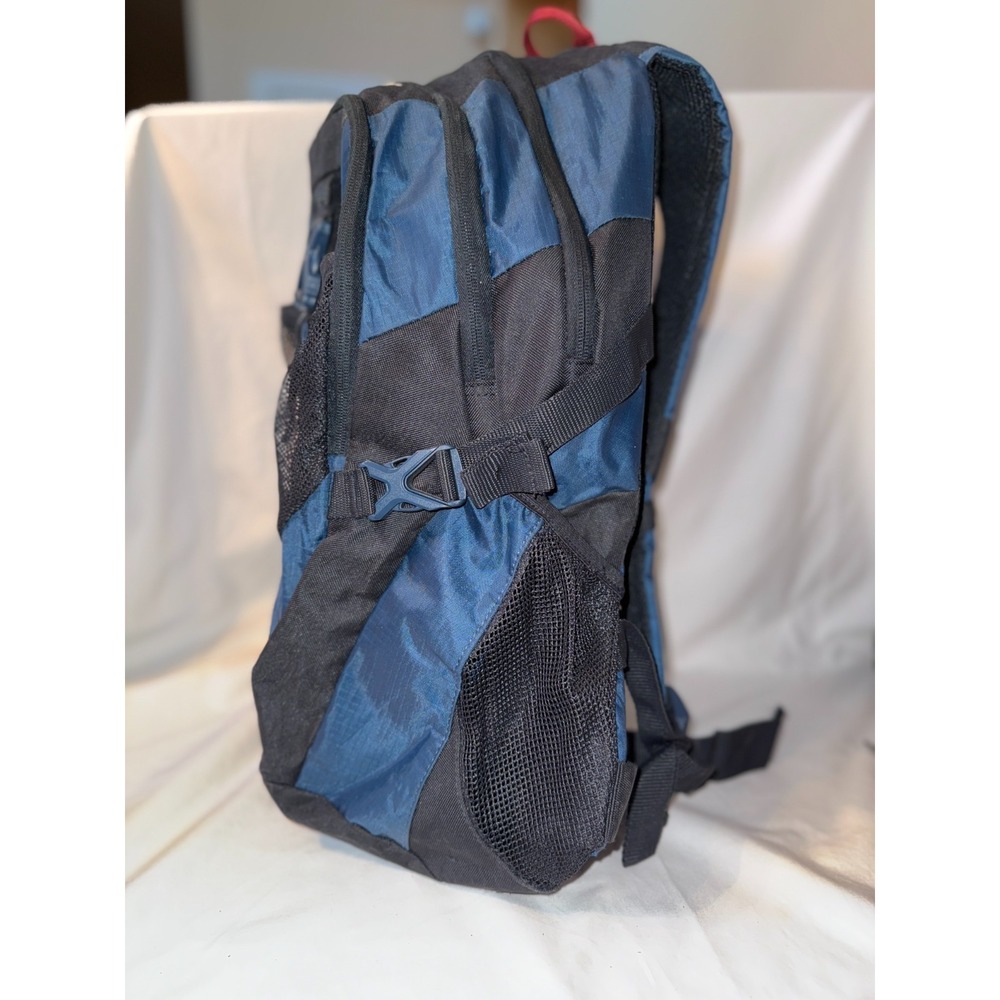 Outdoor‎ Products Vortex 30L Hiking Backpack Blue Black Padded Shoulder Strap - Picture 3 of 11